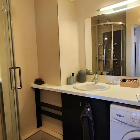 Tour Reflet 15, A Cozy And Welcoming Home, Just Like Your Own * Parigi